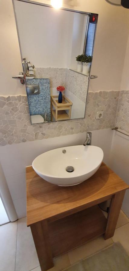 Apartments Ruzic Njivice Δωμάτιο φωτογραφία