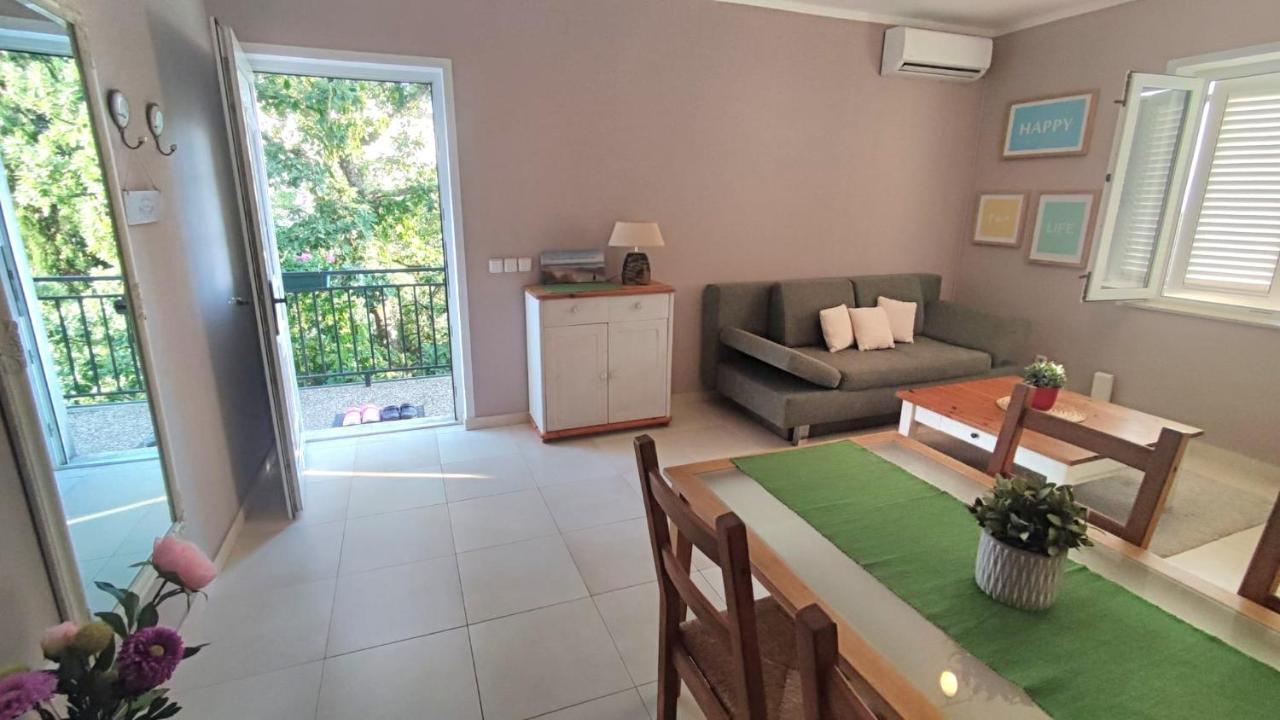 Apartments Ruzic Njivice Εξωτερικό φωτογραφία